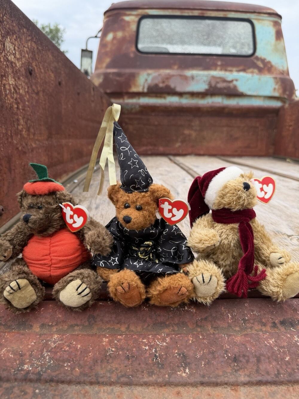 TY Attic Treasures Peter Merwyn Jangle Bear Lot Halloween Christmas Retired Tags